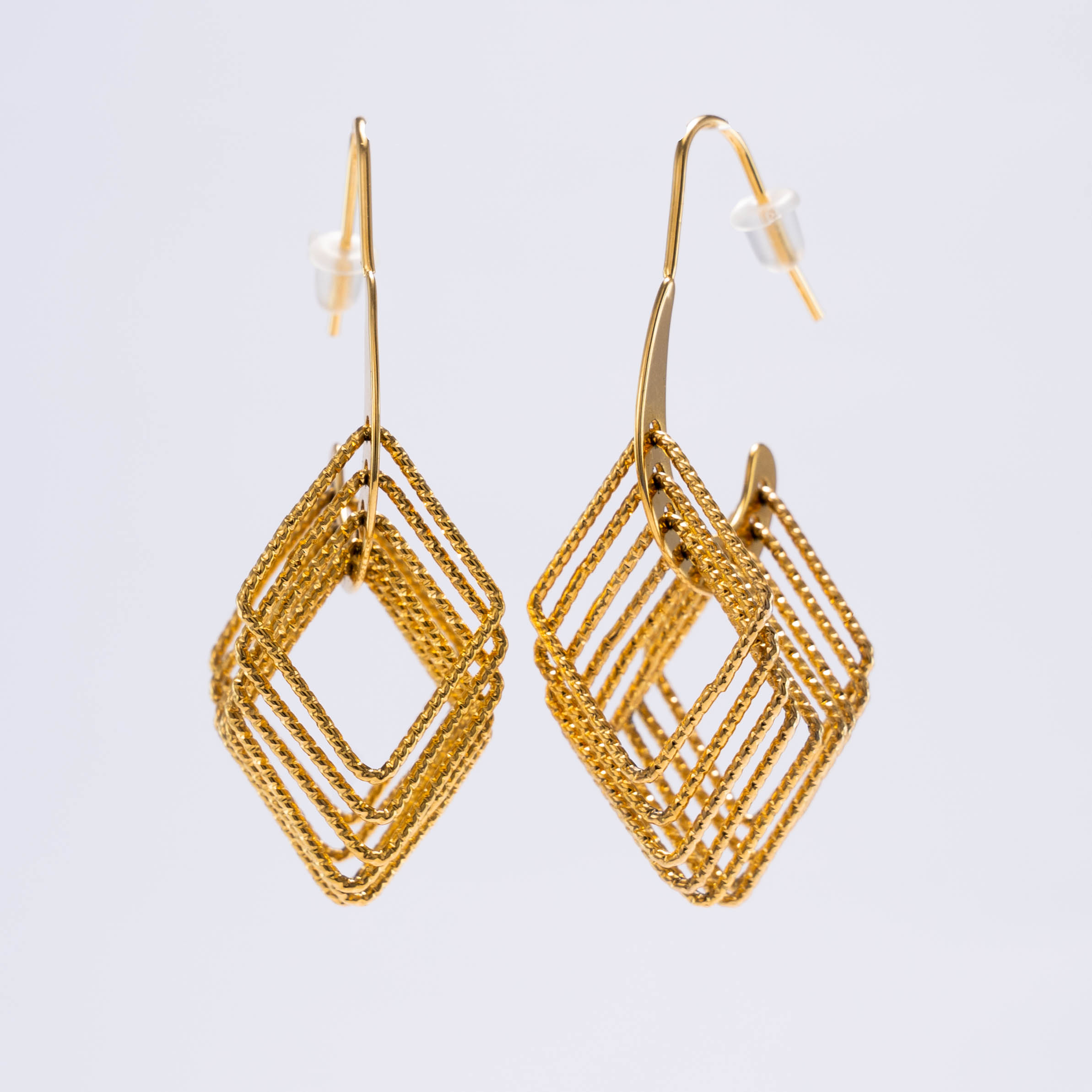 Pendientes Geométricos Entrelazados