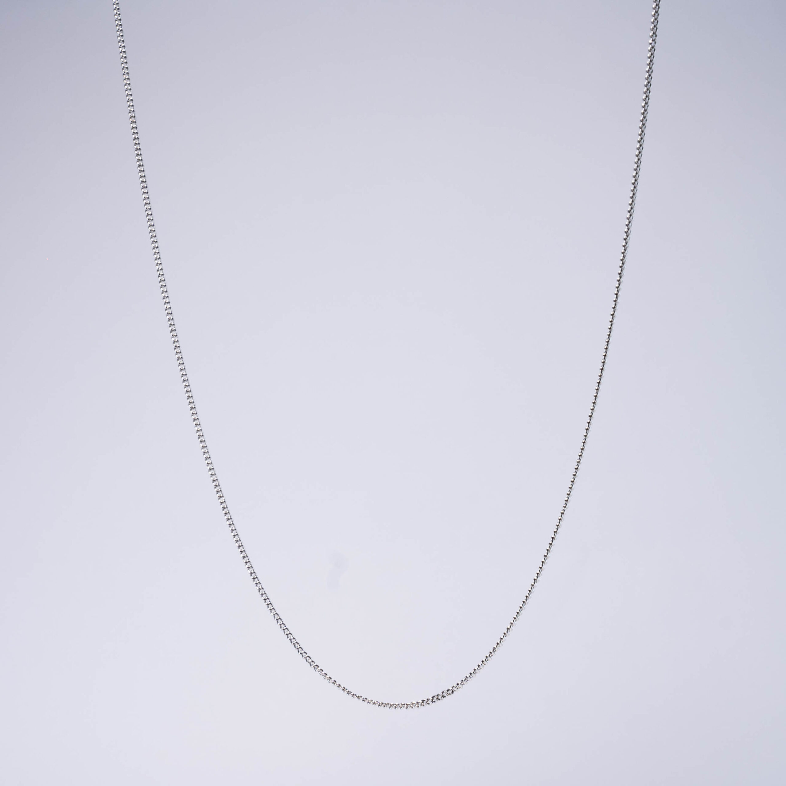 Cadena Fina Plateada