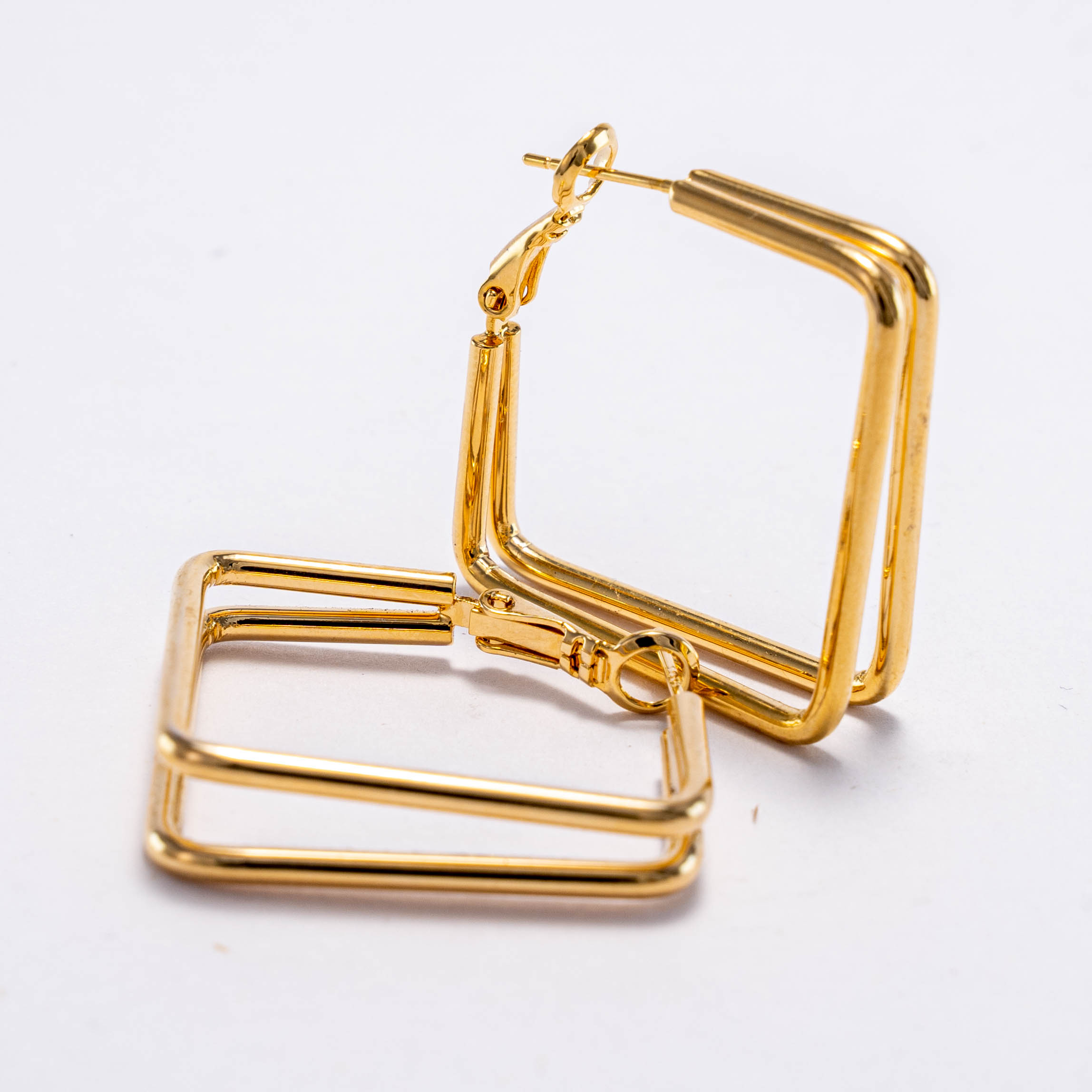 Aretes Cuadrados Doble Aro