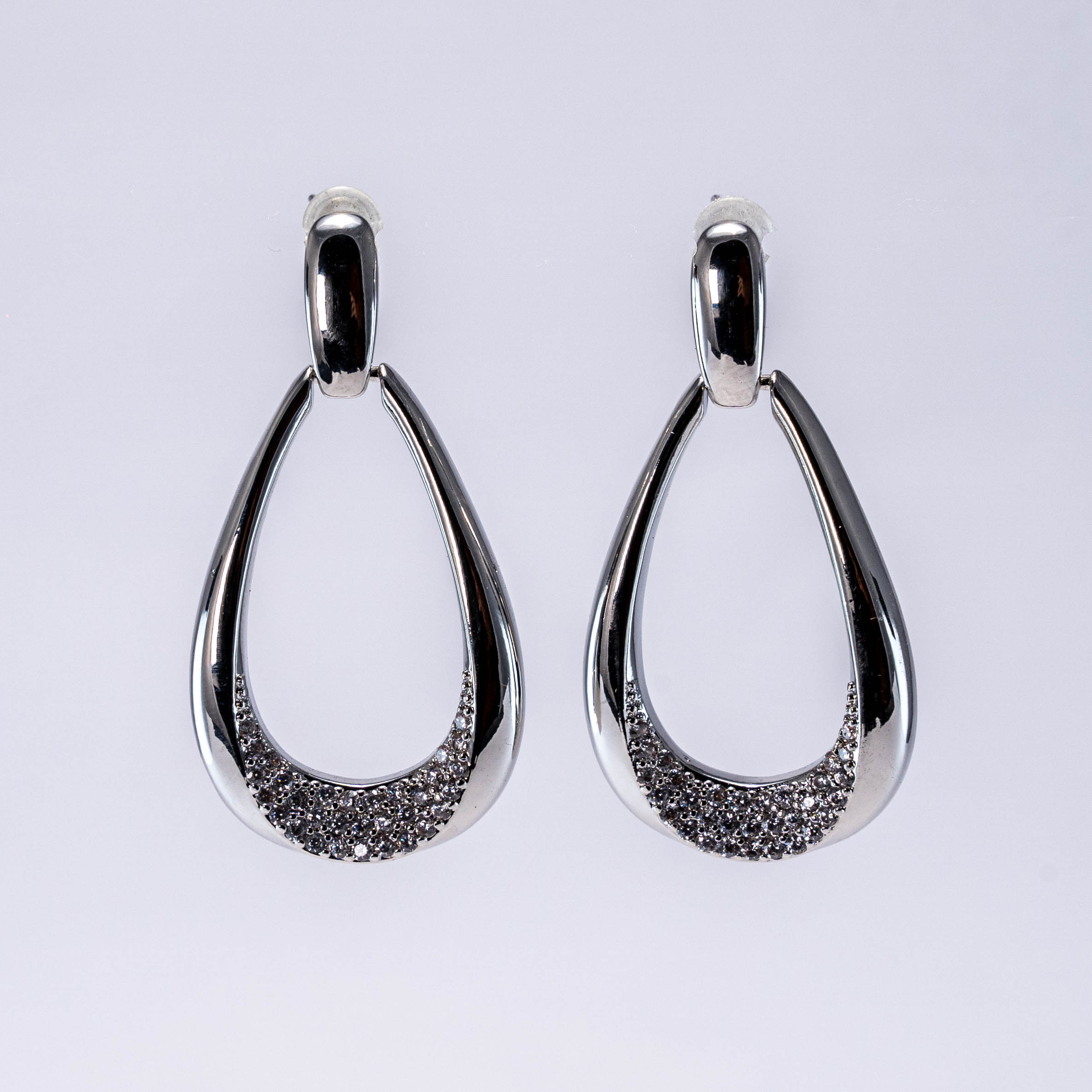 Aretes Lagrima Plateado
