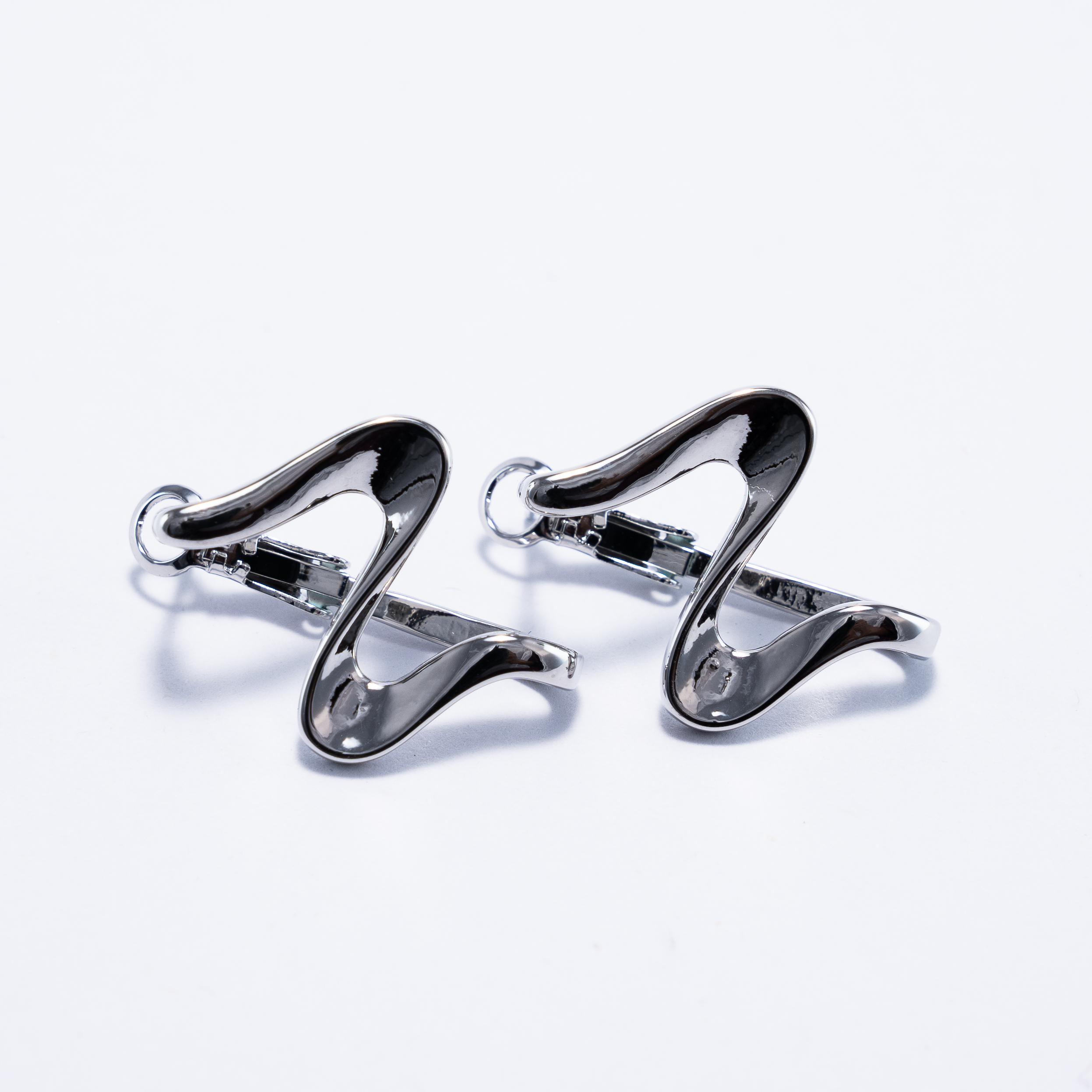 Aretes Modernos Organicos