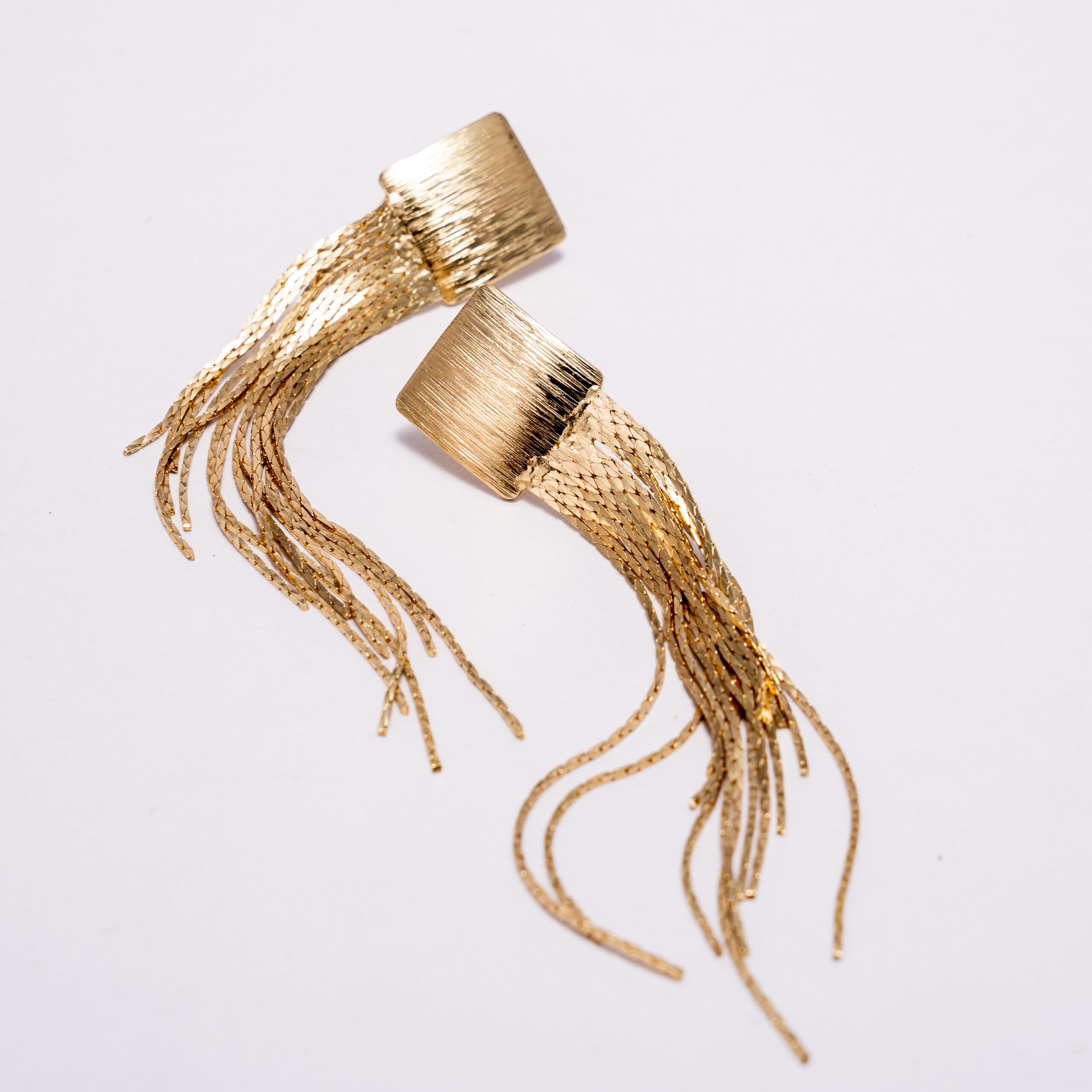 Aretes De Borla Dorados