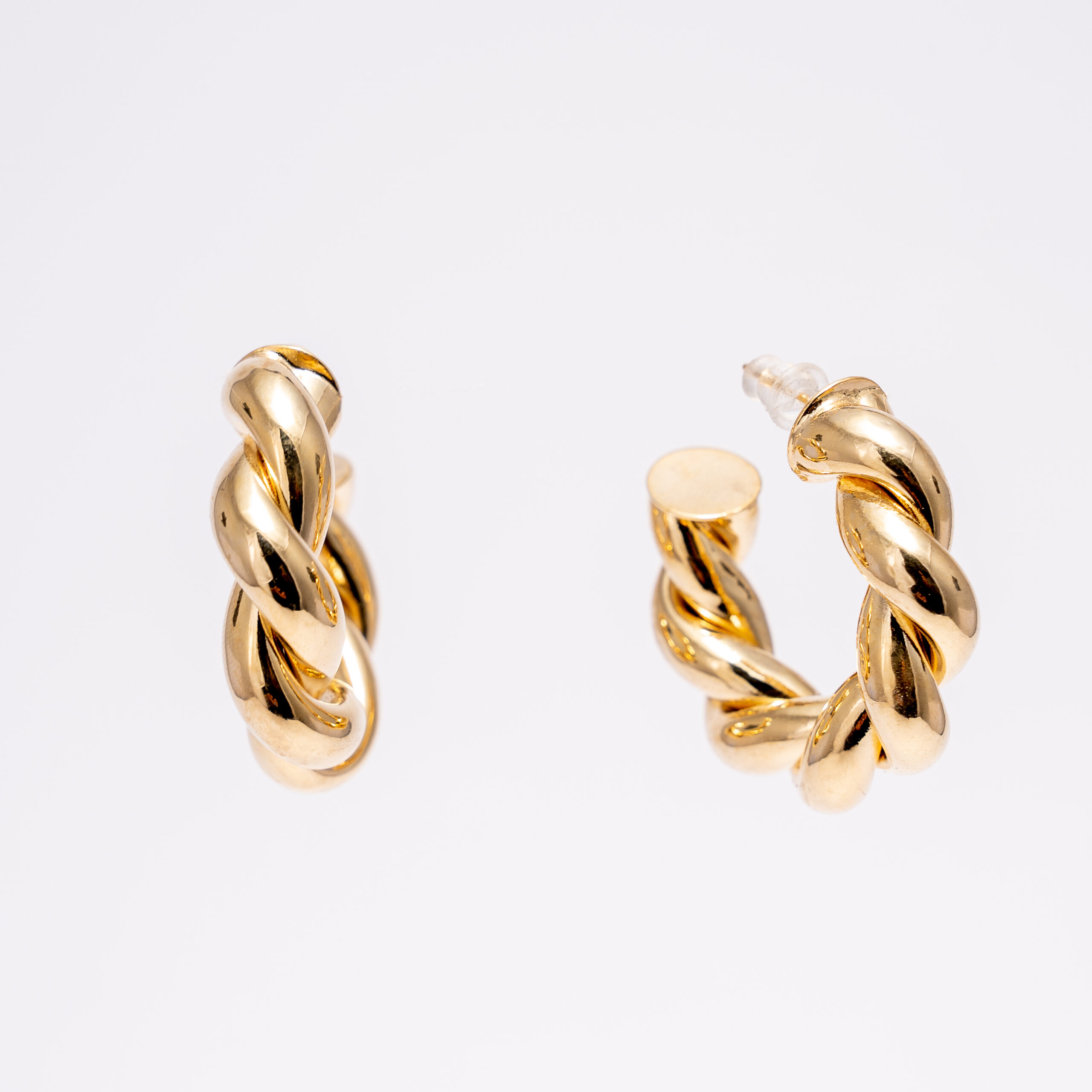 Aretes Tipo Cuerda Dorados