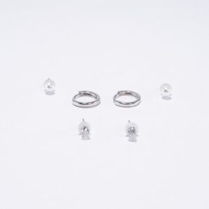 Conjunto aretes Esenciales plateados