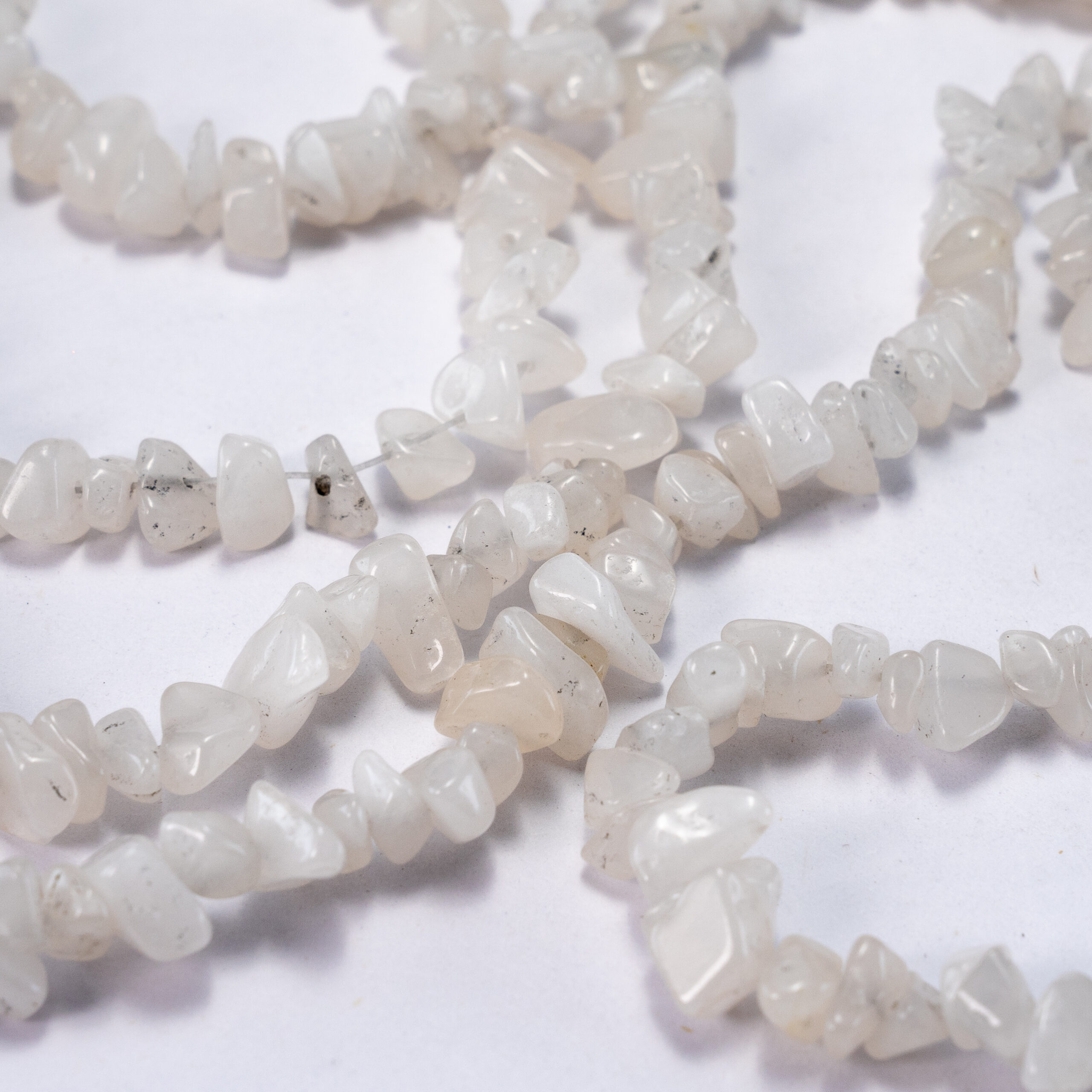 Sarta cuarzo blanco pieda picada