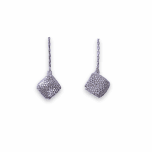 Aretes Miyuki cubo Plateado